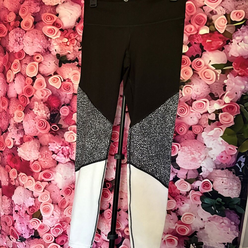 Old Navy Active Leggings Womens Medium Black White Colorblock High Rise